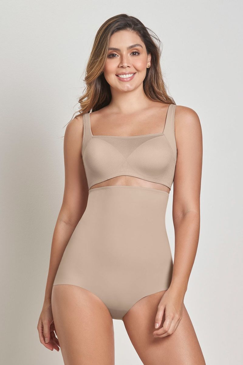 FAJA BRAGA INVISIBLE REALCE NATURAL CONTROL SUAVE